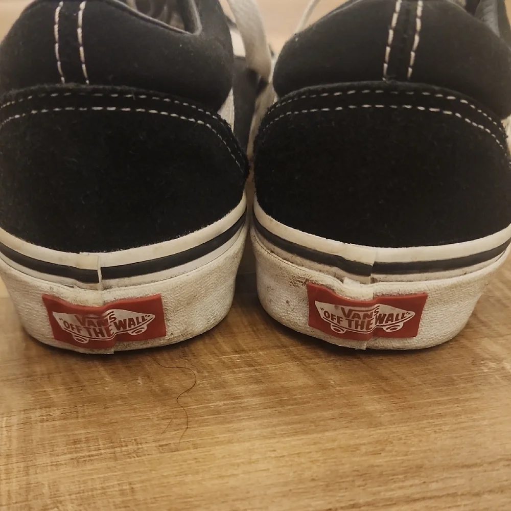 Vans Old Skool Black White Sneakers Classic Side Stripe Skate Shoes - Picture 4 of 7